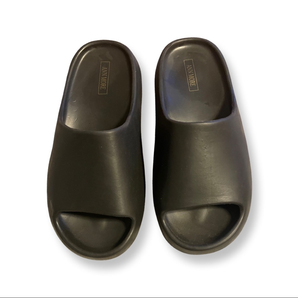 Black slides